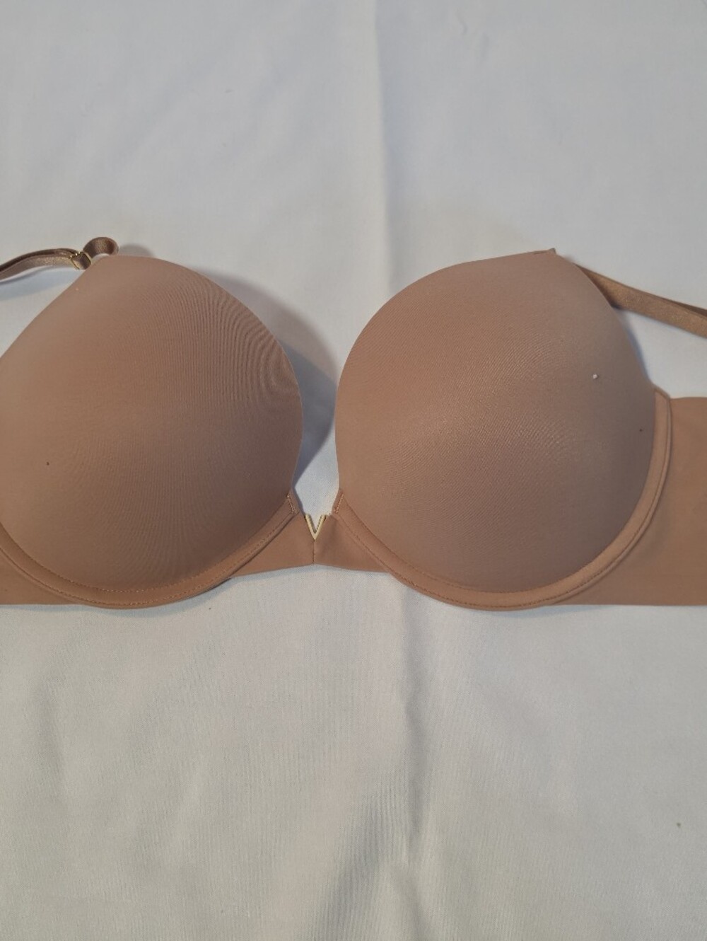 Victoria's Secret Light Brown Push-Up Bra Smooth Molded Cups Underwire Size 36D